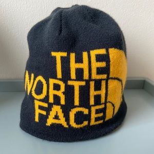 Men’s Reversible North Face Hat